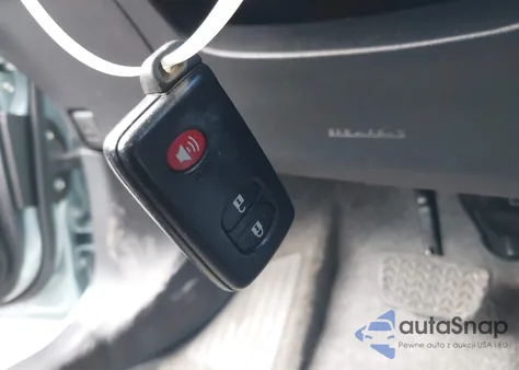 2014 Toyota Prius Three z USA, uszkodzony, nr VIN JTDKN3DUXE1781247